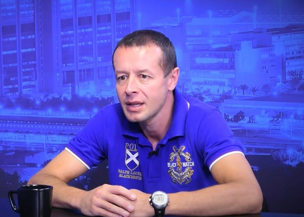 "NE DAJU MI DA USVOJIM DETE": Dr Igi u velikom problemu! Njegova LOZA je pred GAŠENJEM! Evo čega se plaši