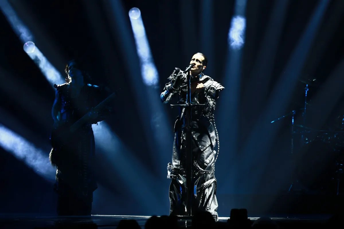 Električar, arhitekta, tatu majstor... - Ovo su primarni poslovi muzičarima iz benda "Lavina" koji su prošli u finale Evrovizije