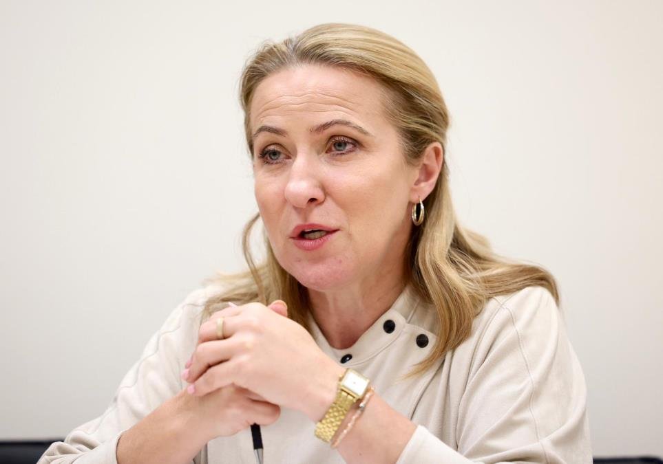 MINISTARKA PAUNOVIĆ ODBACILA TVRDNJE OPOZICIJE: U Srbiji 1.343 osobe starije od 100 godina u biračkom spisku