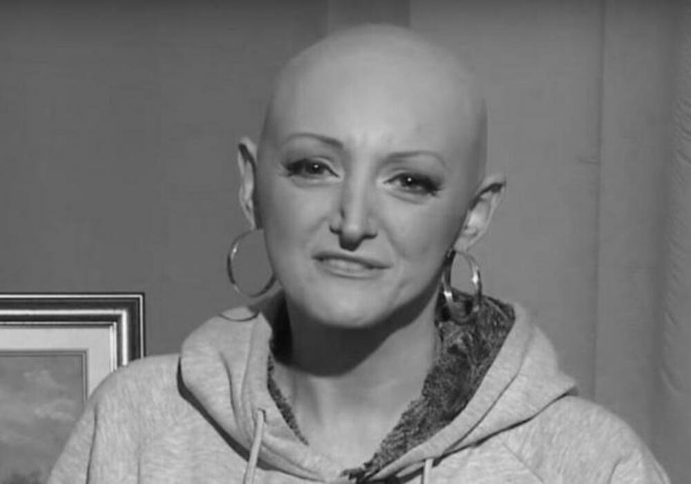 DONA TVRDILA DA JE ZBOG OVOGA DOBILA RAK! Umrla u MUKAMA, a 5 dana PRE SMRTI objavila FOTOGRAFIJU