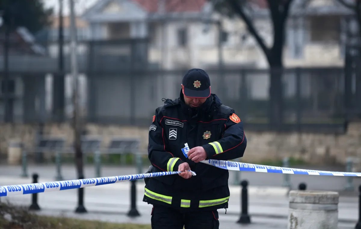 Oglasila se crnogorska policija o pucnjavi na Cetinju: Muškarac prijavio slučaj, hitac išao iz pravca šume, blokirano područje