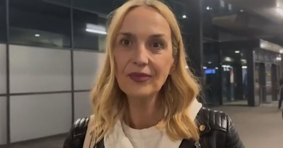 Duški tokom lajv prenosa poznati pevač poslao poruku: “Ženo, cela država te sluša”: Oglasila se voditeljka