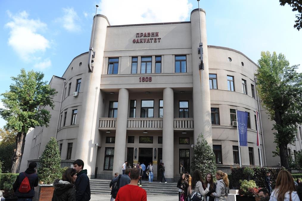 ŠAČICA BLOKADERA PONOVO BLOKIRA BEOGRAD! Građani ogorčeni zbog njihovog iživljavanja (FOTO)