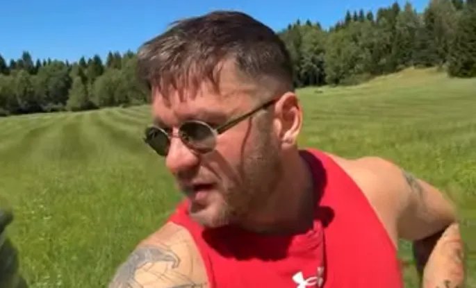Poznati influenser osuđen zbog pucanja iz pištolja na svadbi svog brata