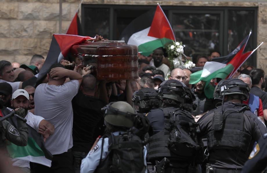 UBIJEN PALESTINAC: Preskakao zid između Zapadne obale i Jerusalima, policija ga upucala