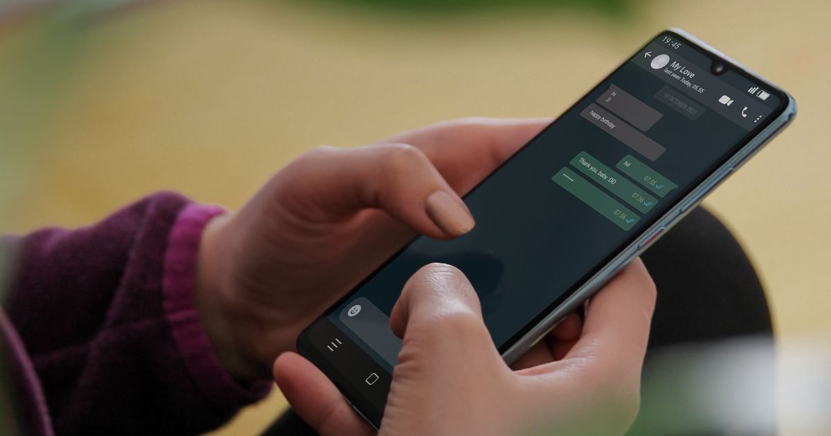 Kako da pročitate WhatsApp poruku a da druga osoba ne vidi "plave kvačice"