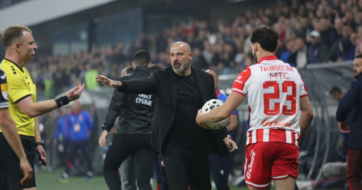 Dejan Stanković u transu posle gola Zvezde, otišao do Severa i "raspalio" Delije
