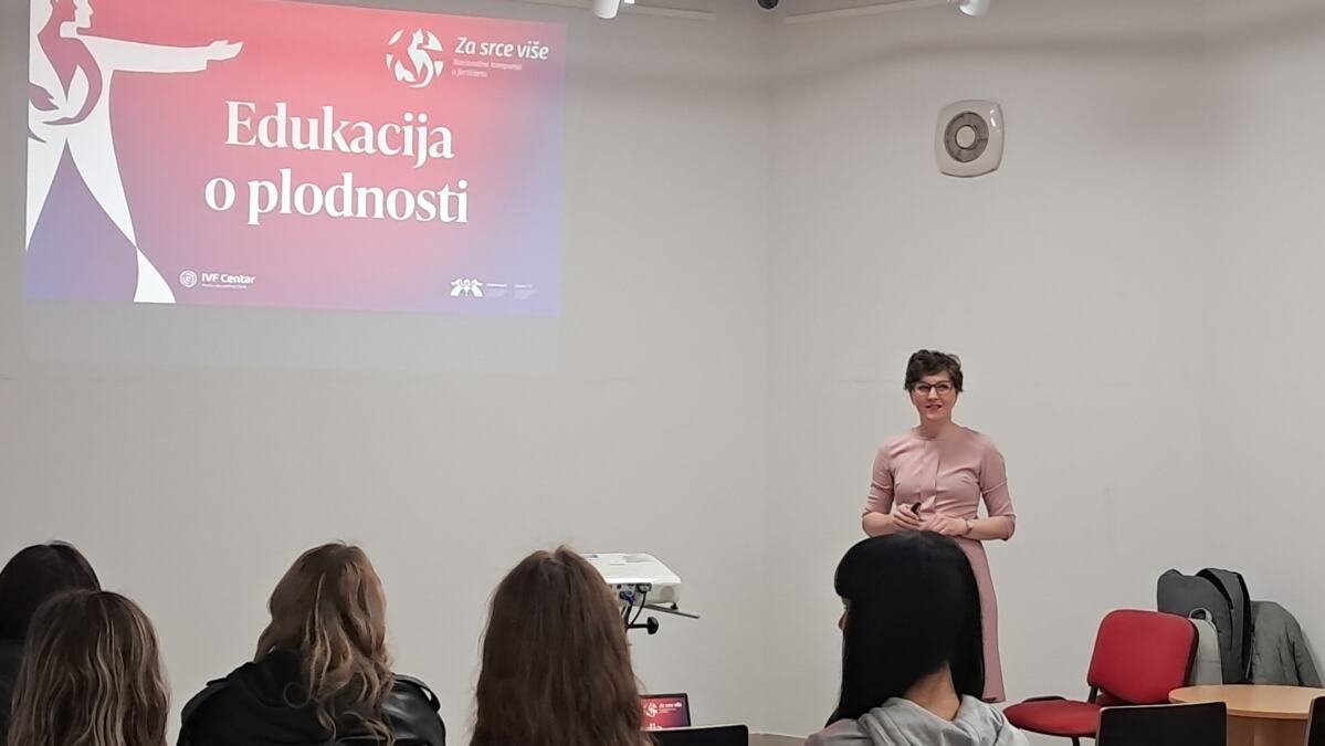 EDUKACIJA "ZA SRCE VIŠE" U VRANJU: Otvoreno o fertilitetu i reproduktivnom zdravlju mladih