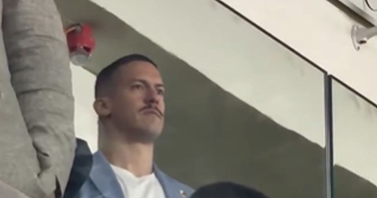 Baka Prase ostao u neverici nakon penala koji je izveo Džon Meri, pogledajte reakciju Jutjubera