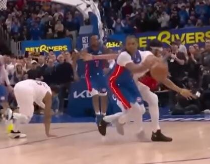 "FAUL ČIST KAO SUZA" - TOTALNI HAOS U NBA! Pistonsi grme zbog odluke u poslednjoj sekundi (VIDEO)