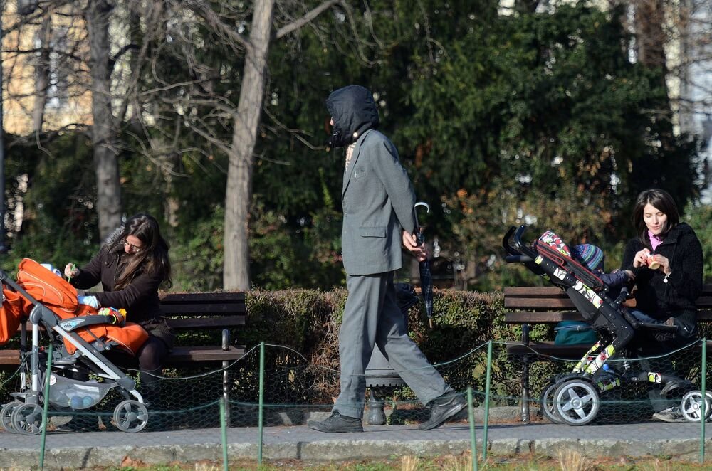 Uživajte u suncu, vraća nam se jesen usred proleća: Od ovog datuma novo ZAHLAĐENJE