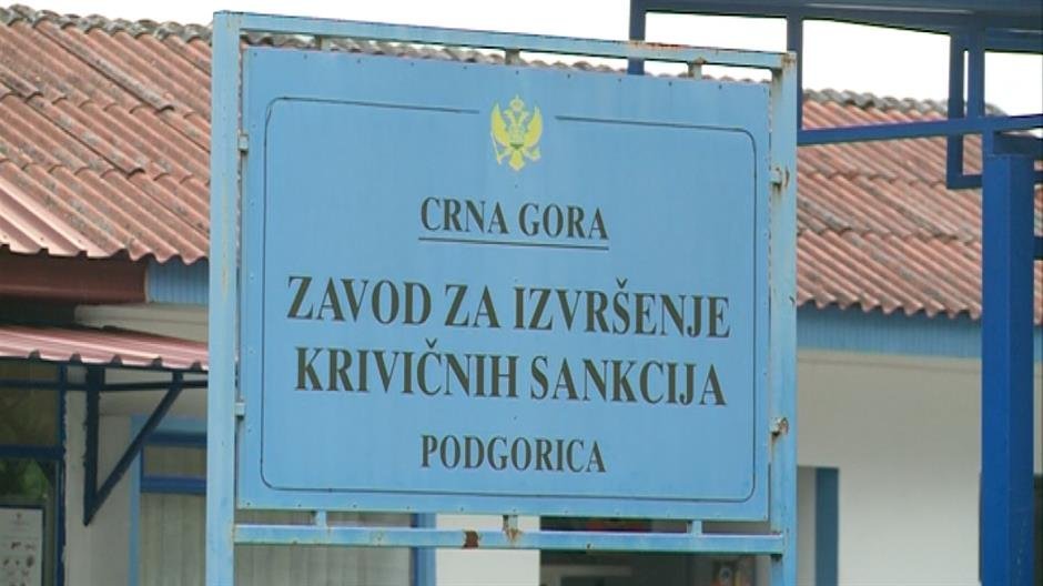 Crnogorski agent telefonirao preko daljinskog: Uprava spuškog zatvora u ćeliji agenta pronašla daljinski prepravljen u mobilni telefon
