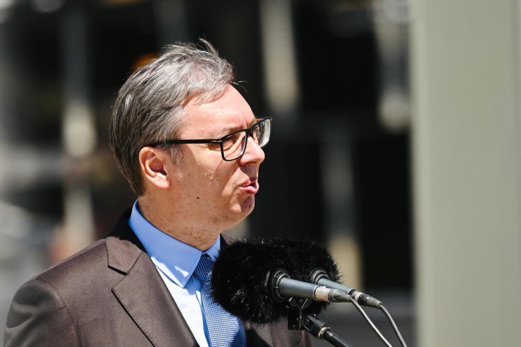"JA SANJAM USPEŠNU SRBIJU, ONI MENE BEZ GLAVE" Vučić o blokaderima: Fali samo sitnica, a to su izbori - ako narod tako kaže, ja ću da im čestitam