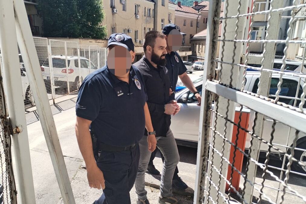 "PRVO JE PREDRAGU PUCAO S LEĐA U GLAVU..." Mučni detalji ubistva bračnog para iz Arilja za koje je Pušica dobio 20 godina: "Imao je animozitet prema Ivani"