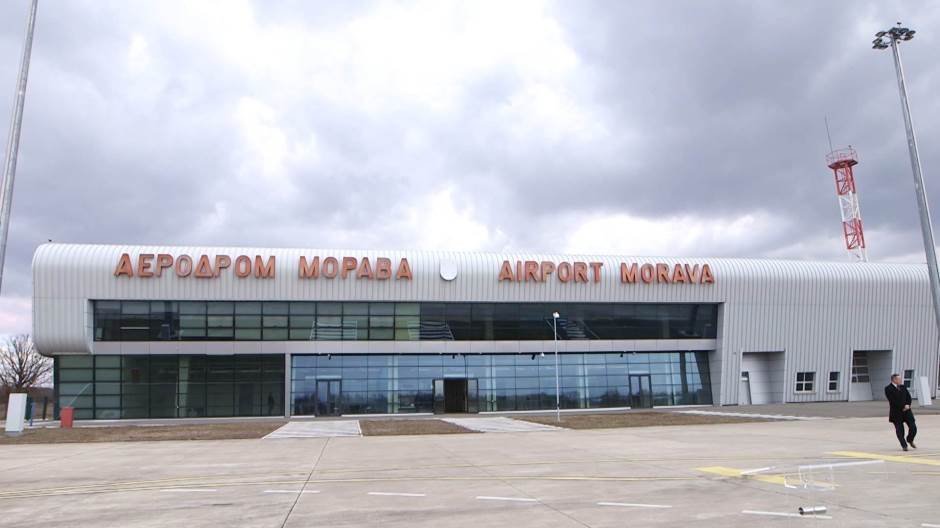 SSP: Na aerodromu u Kraljevu u aprilu samo 565 putnika, dokaz potpunog neuspeha projekta