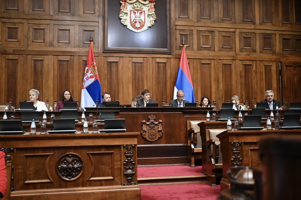 Skupština Srbije: Rasprava po amandmanima na izmene i dopune Zakona o izboru narodnih poslanika u utorak