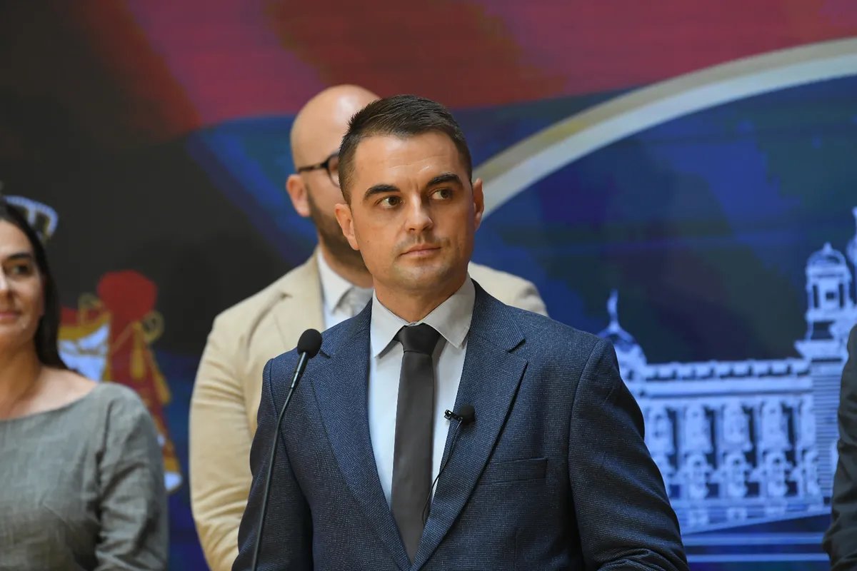 Da li i oni glasaju? Slobodan Petrović za Nova.rs otkriva najbizarnije slučajeve sa spiska stogodišnjaka. Na njemu je i osam Somboraca od 123 godine