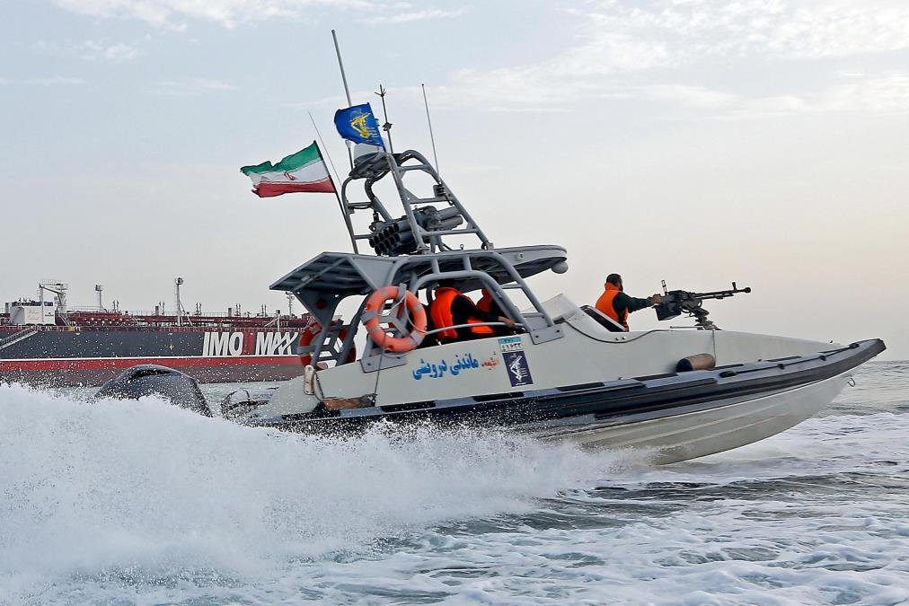 "CELA POSADA SU KINEZI": Brodovi u zalivu koriste posebne taktike kako bi izbegli iranske napade