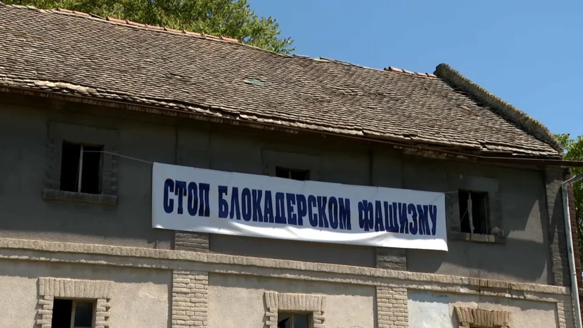 Transparent mržnje čak i na zgradi žrtava Holokausta: Uvredljivi grafiti preplavili vojvođanska mesta