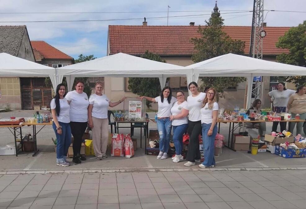 SVAKA ČAST! Malo selo kod Sremske Mitrovice skupilo skoro pola miliona za dečje igralište: "Kuzmin pokazao kako se voli svoje mesto" (FOTO)