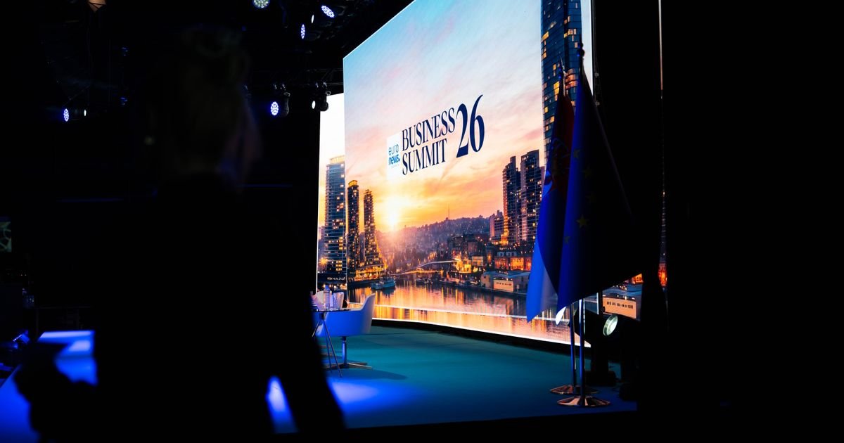 Dan za "Business Summit": Svetska i domaća pamet u Ložionici! Počinje ekonomski forum, prisustvuje Vučić
