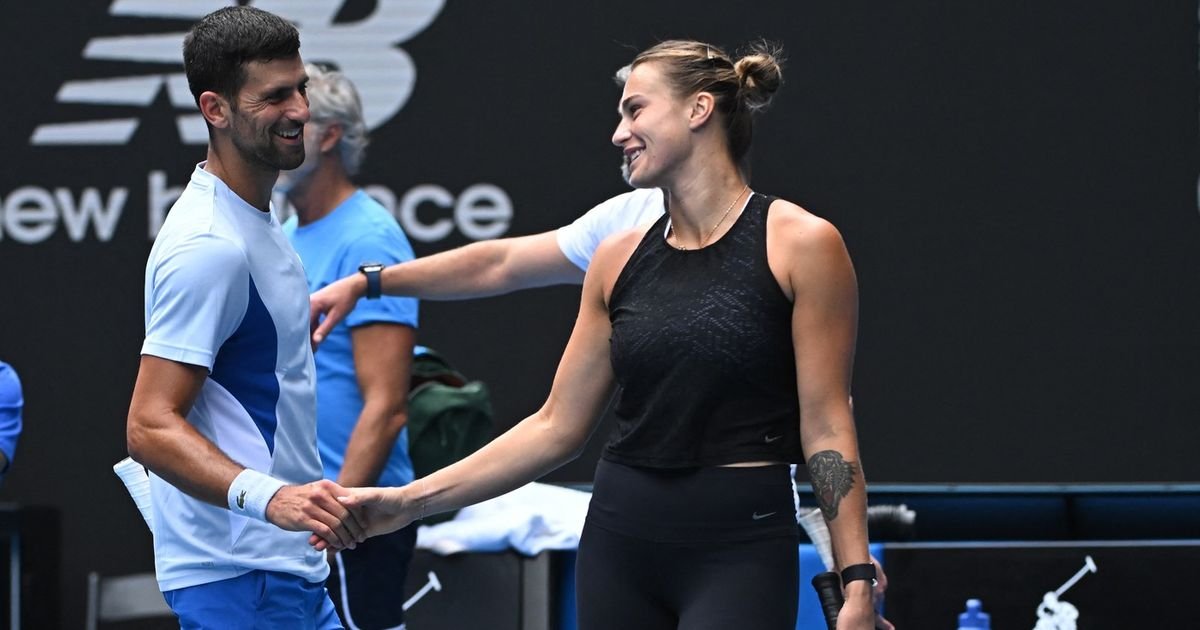 Novak podelio objavu, Arina odmah komentarisala, tiče se naših naroda i “klofanja tepiha”, nasmejali ceo svet