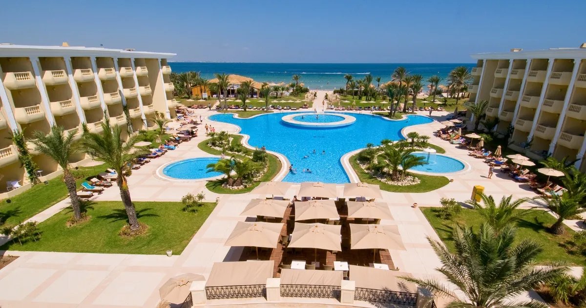 Bogato kulturno nasleđe, autentična kuhinja i moderan hotelski kompleks – doživite magični Tunis