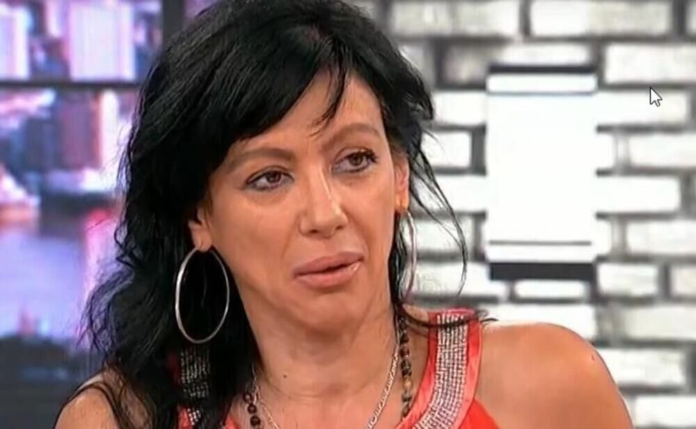 "Ostavio ženu pa se izblamirao sa 50 evra": ŠATORSKA PEVAČICA ŽESTOKO POTKAČILA PECU VIJAGRU! Reči izazvale haos