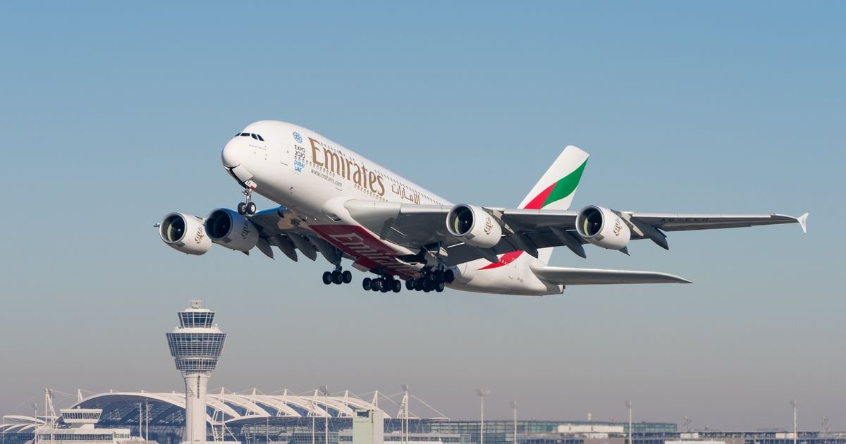 Emirates uvodi besplatan Starlink internet na A380: Da li Wi-Fi tokom leta postaje novi standard?