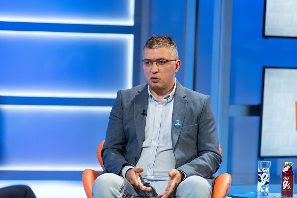Bivši inspektor UKP: Naprednjaci su potpuno kriminalizovali MUP, Vasiljević da podnese ostavku