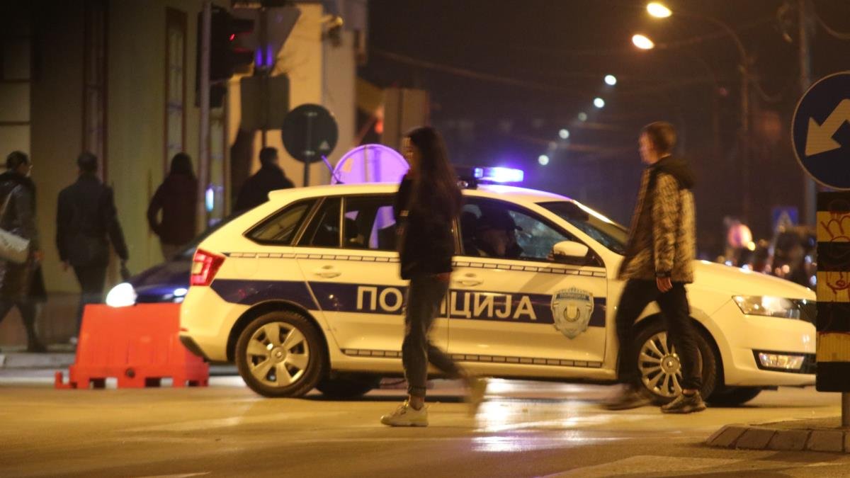 Desetogodišnje dete iz Kuršumlije čitav dan lutalo po Prokuplju: Prolaznica ga našla na stanici i pozvala policiju