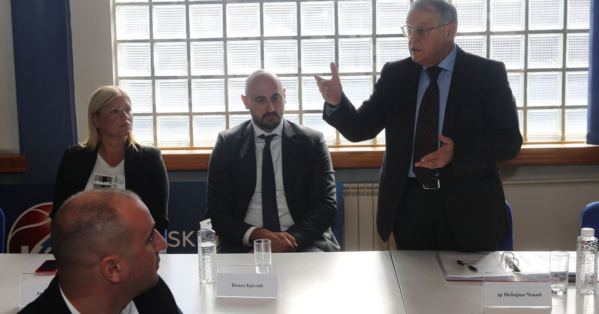 Skupština KSS želi hitnu ostavku Čovića": "FMP dobio 10 miliona, povećao platu, potrošeno milijardu dinara..."