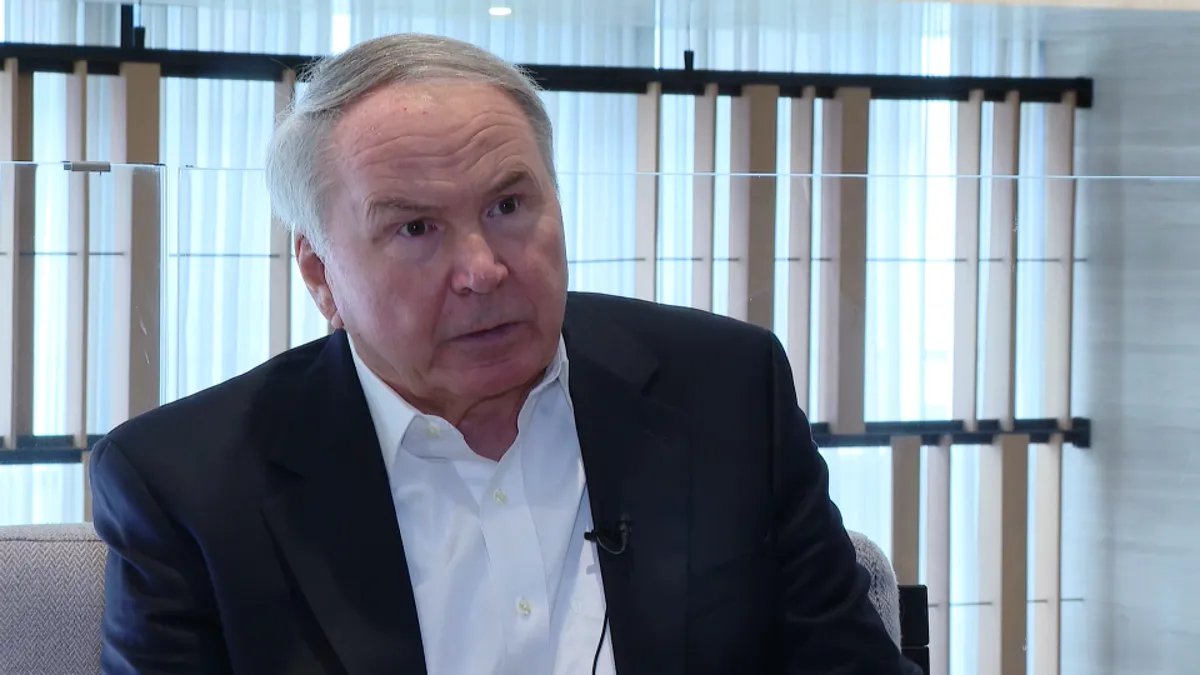 Poslednji američki ambasador u SRJ: Studenti nisu obojena revolucija, znam - radio sam to