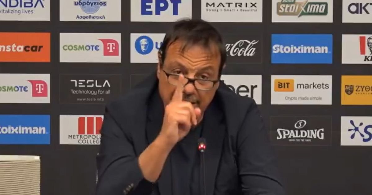 Nikad luđa konferencija Ergina Atamana, isprozivao Ofera Janaja: "Ućuti! Nećeš doći do mog nivoa"