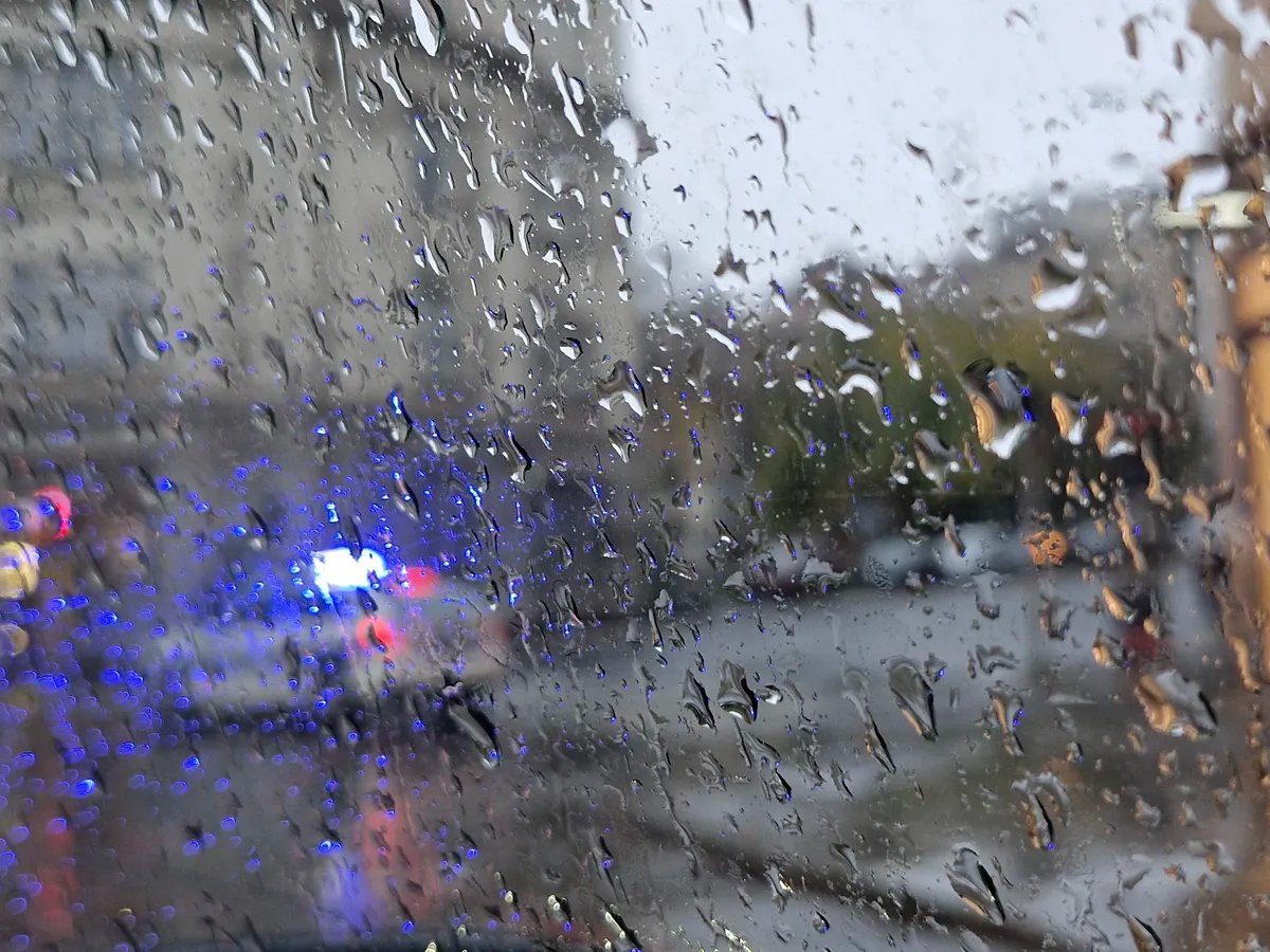 Dva upozorenja RHMZ: Danas i sutra grmljavina i intenzivni pljuskovi