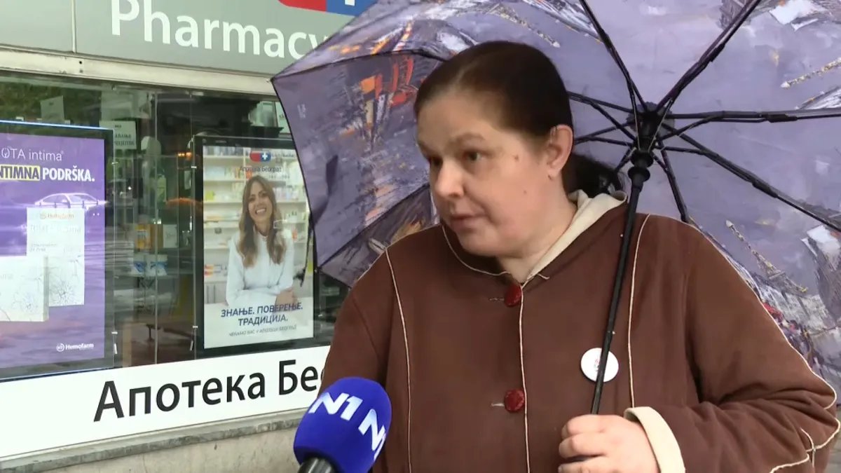 "Apoteka Beograd" ne može da pacijentima izda lekove na recept: Zaposlena tvrdi da nemaju internet i pristup sajtu RFZO