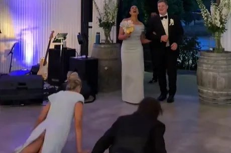 Snimak sa svadbe pogledalo 10 miliona ljudi: "Ovo će je proganjati do kraja života jer blam se ne zaboravlja"
