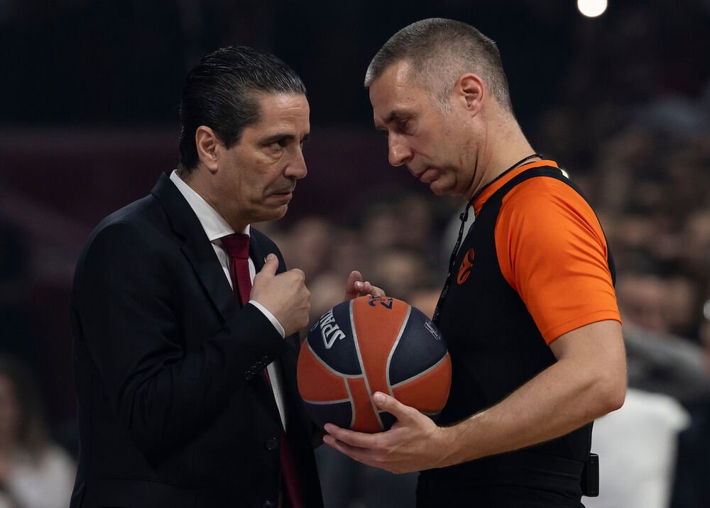 Objavljene sudije za F4 Evrolige - bez nijednog srpskog arbitra (Foto)