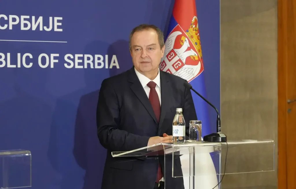 MUP: Dačić se ne nalazi u bolnici već se uspešno oporavlja, obavlja redovne dužnosti