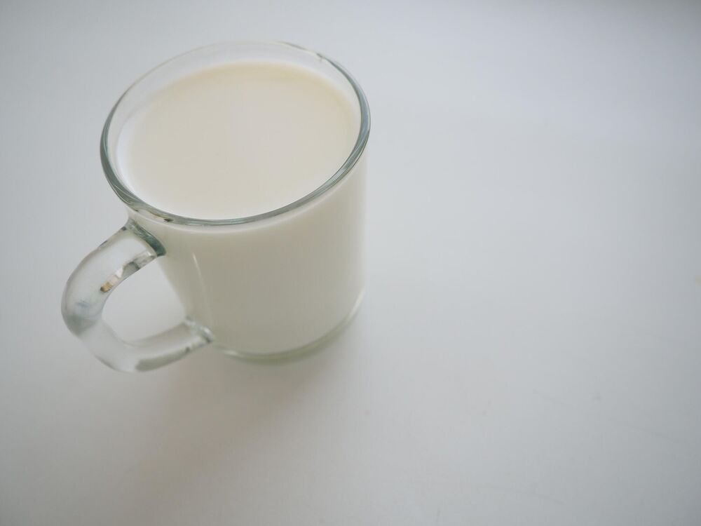 Srbi, dobro obratite pažnju šta kupujete: Evo da li KEFIR može da snizi pritisak, ovako deluje na KRVNE SUDOVE
