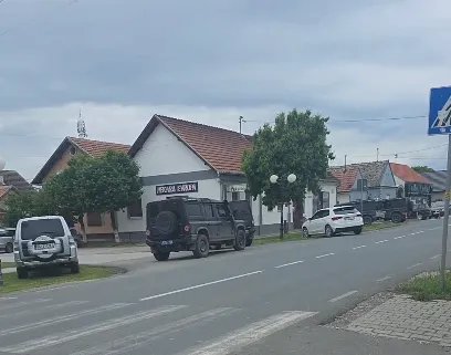 (VIDEO) Jake policijske snage u Putincima kod Rume, iz MUP-a nema odgovora o čemu je reč