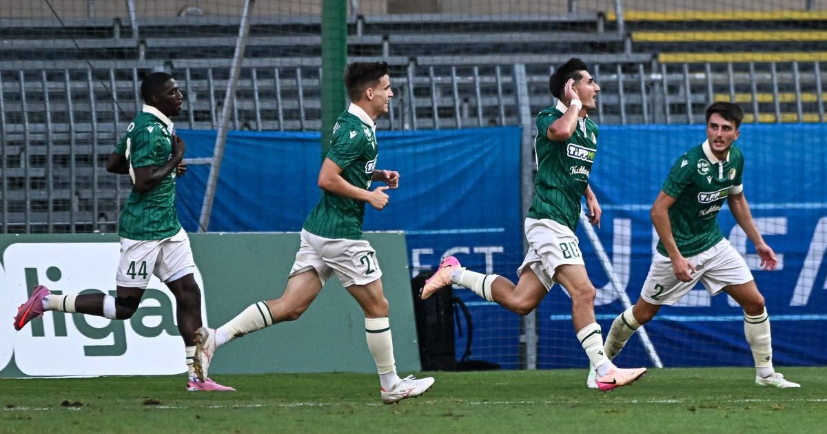 Bivši fudbaler Zvezde neočekivano osvojio titulu u Mađarskoj, Ferencvaroš svrgnut posle sedam godina