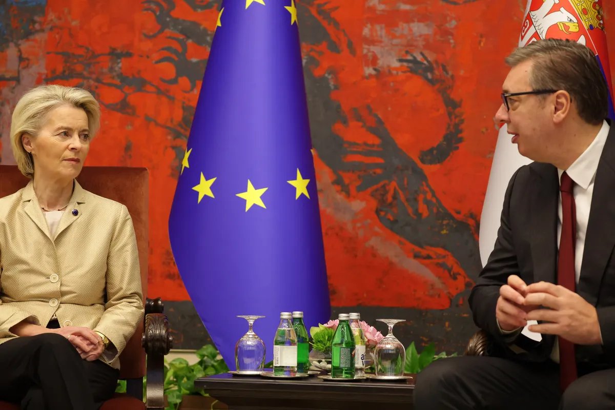 Borko Stefanović pisao Ursuli fon der Lajen: Vučić vlada državom stopljenom sa mafijom