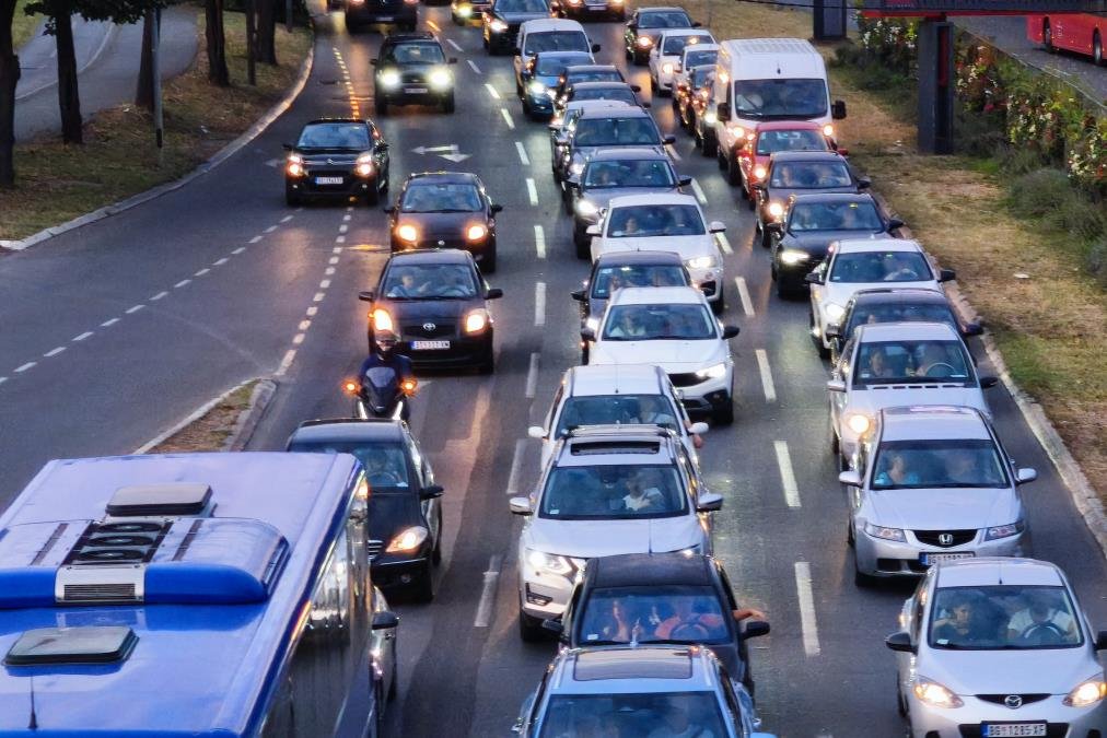 Ukoliko vozite u Grčkoj, obratite pažnju: Ova greška može dovesti do momentalnog oduzimanja dozvole, milioni to previde