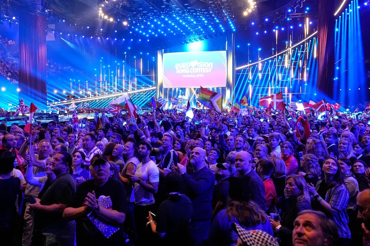Počelo spektakularno finale 70. Pesme Evrovizije