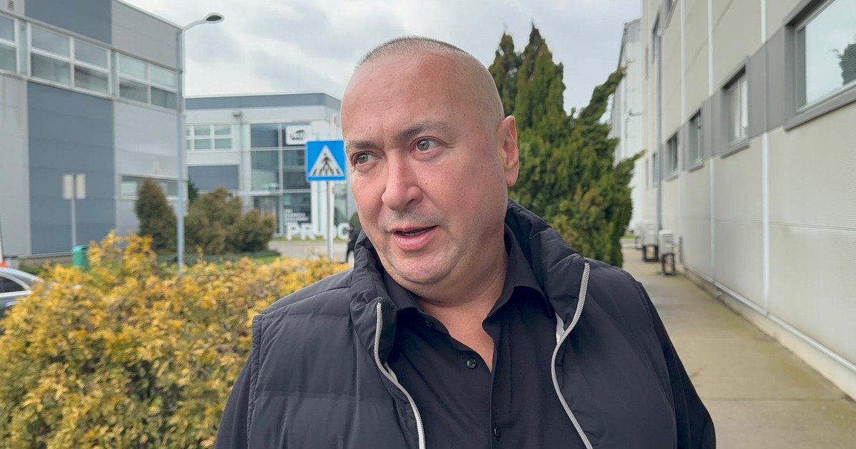 Đani završio u bolnici! Pevača izujedali na svadbi u Staroj Pazovi, policija prekinula slavlje