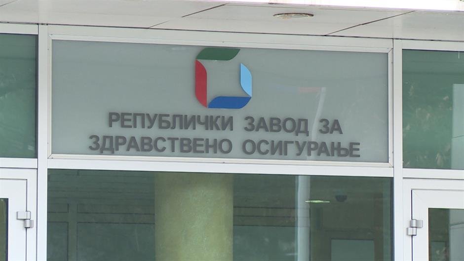 SRCE: Ministarka Paunović neuspešno pokušava da objasni broj starijih od 100 godina, RFZO ćuti