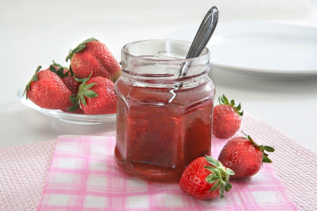 Slatko od jagoda po starinskom receptu: Ovako su ga pravile naše bake - trebaju vam samo 3 sastojka!