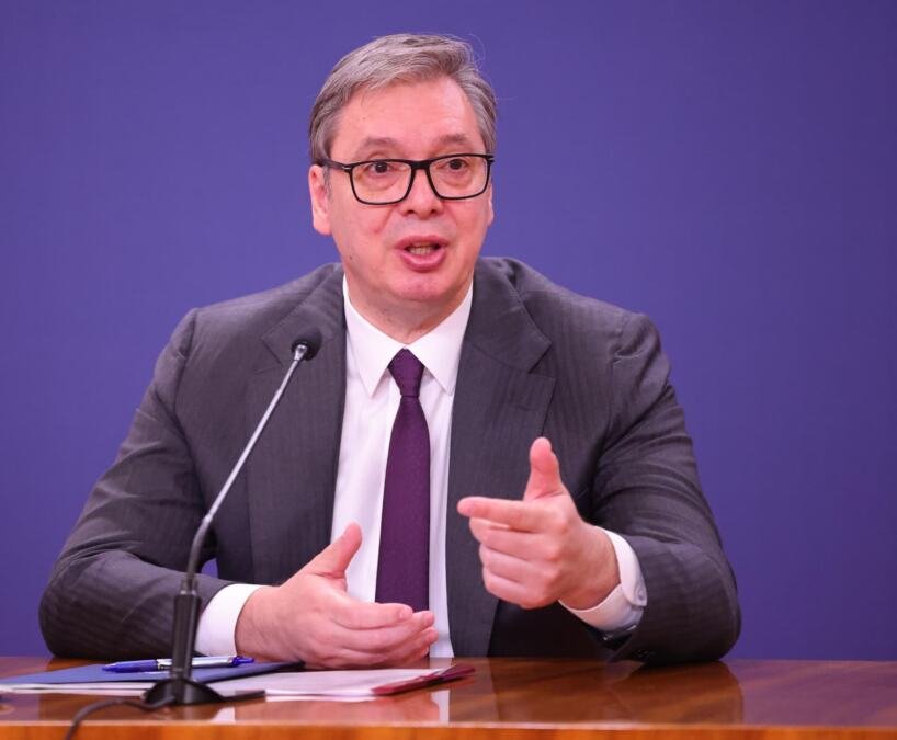 VUČIĆ NAJAVIO ŽESTOK UDAR NA KORUPCIJU U REDOVIMA BEZBEDNOSNIH SLUŽBI! Čistka u policiji i vojsci, nema više mesta za one koji čuvaju kriminalce