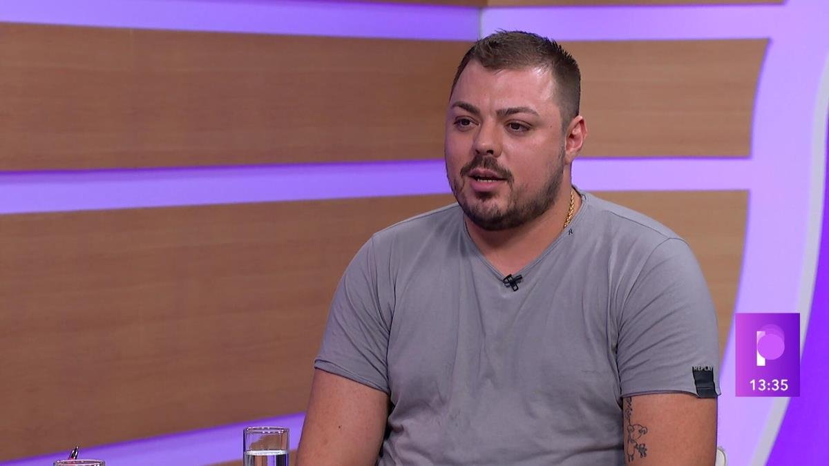 SLOBA VASIĆ SKINUT S LETA JER JE BIO PIJAN, I RANIJE PRAVIO INCIDENTE! Priveden jer je udario devojku, bivšu čupao pa se pobili, mladiću razbio glavu